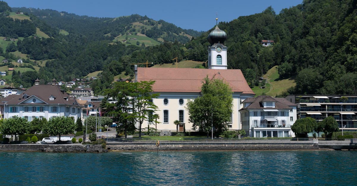 découvrez swiss life, votre partenaire de confiance en matière d'assurance et de gestion de patrimoine. profitez d'offres personnalisées pour sécuriser votre avenir financier et protéger vos proches.
